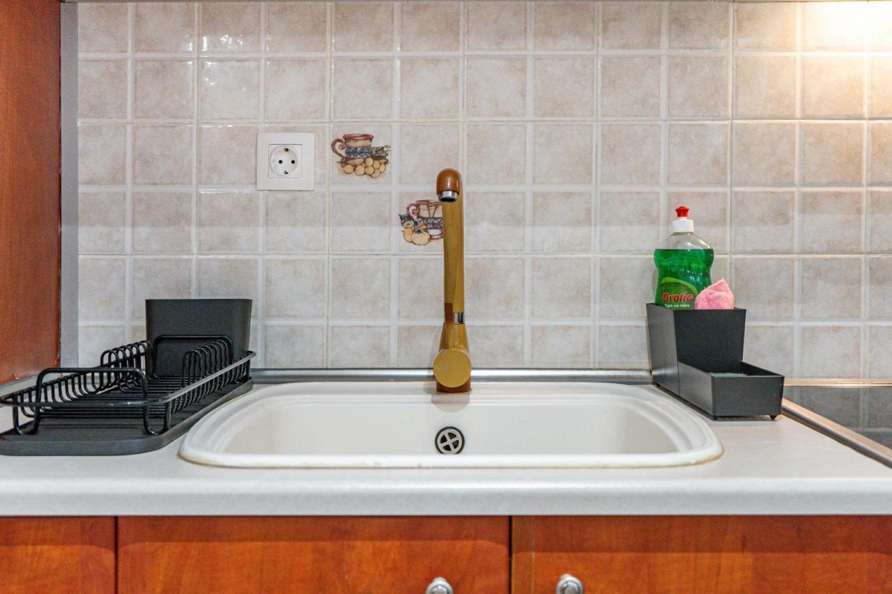 Per56 By Smart Cozy Suites - Right Next To The Metro - Parking - Available 24Hr Atény Exteriér fotografie